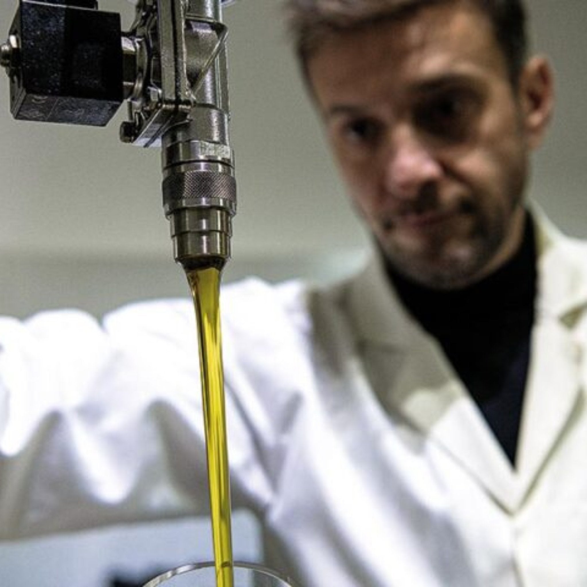 Organic EVOO Pamako bottling