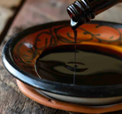 Giusti Balsamico di Modena IGP – Premium Italian balsamic vinegar bottles. Awarded and certified organic collection.